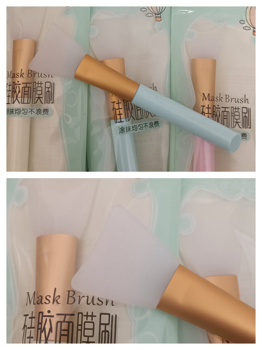 Silicone brush